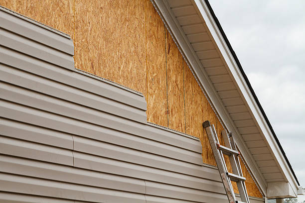 24/7 Emergency Vinyl Siding experts in Wheeling, IL